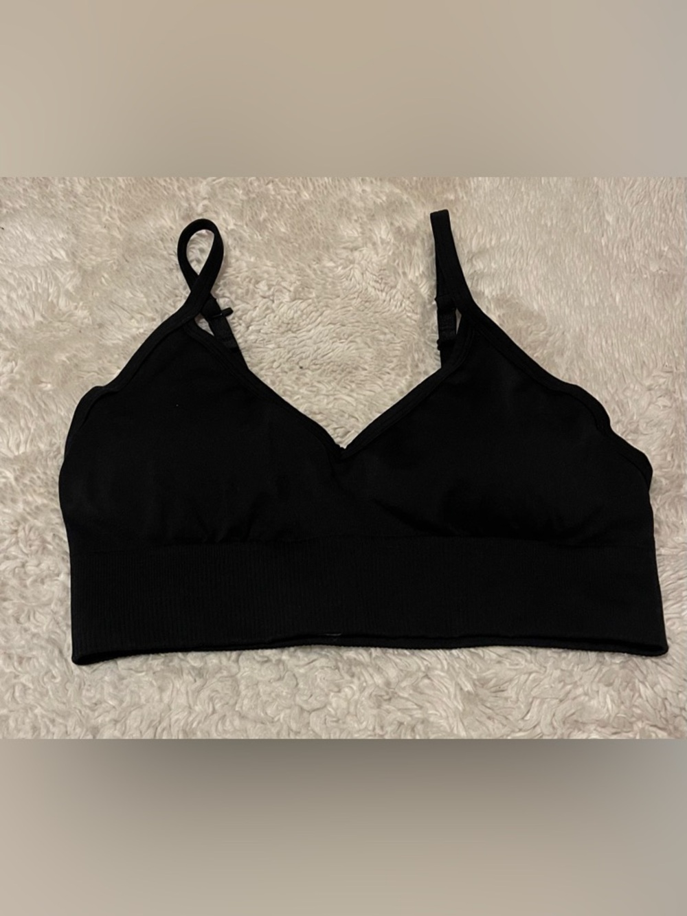 Lululemon Ebb to Street Bra *Light
Support, C/D Cup Black size 6